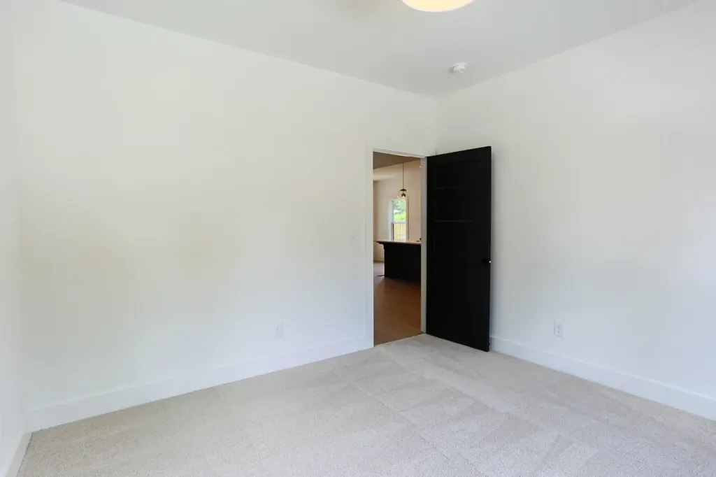 127 Cleveland Street Nashville TN 37207