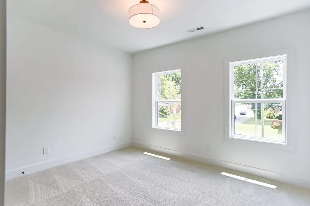127 Cleveland Street Nashville TN 37207