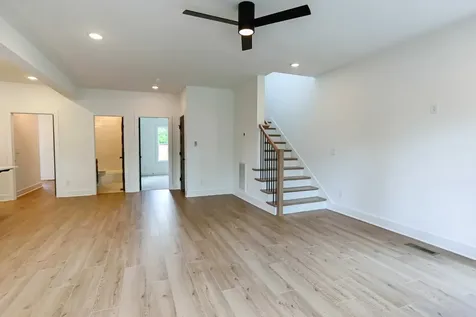 127 Cleveland Street Nashville TN 37207