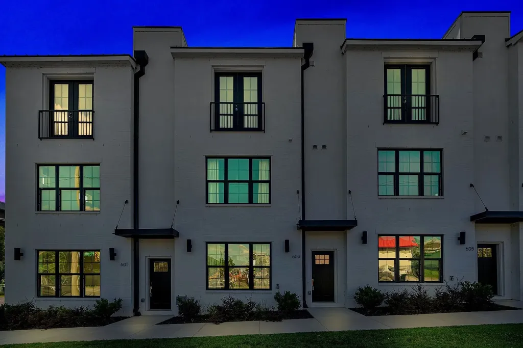 609 51st Avenue Nashville TN 37209