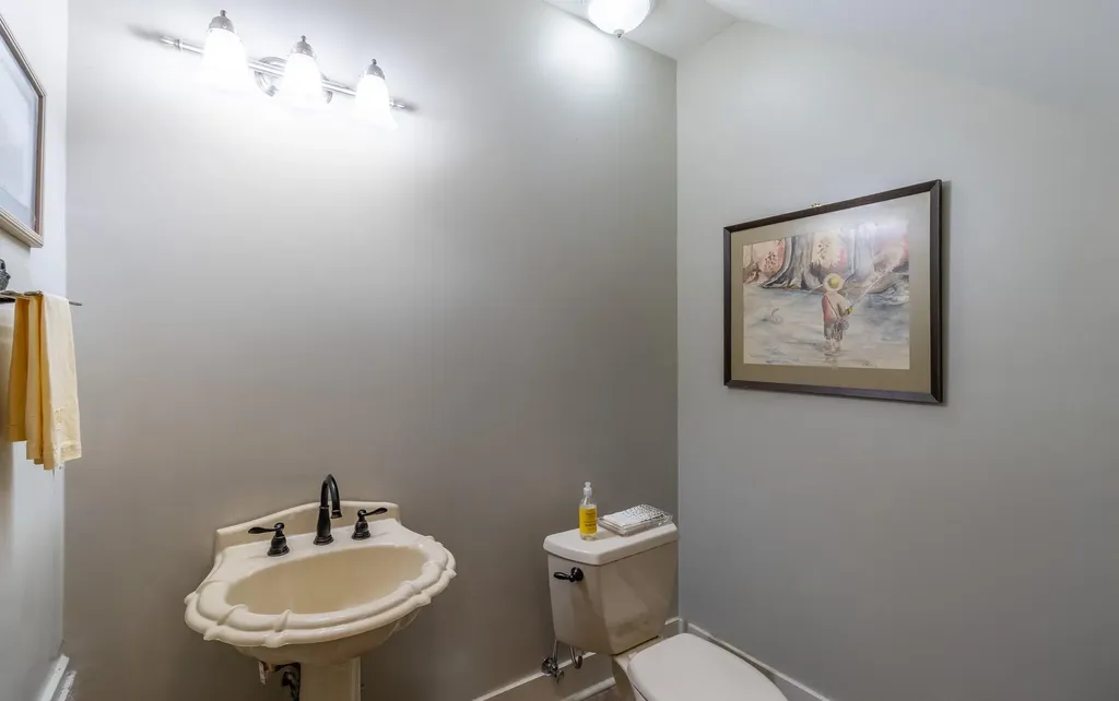 171 Fieldstone Lane Pikeville TN 37367