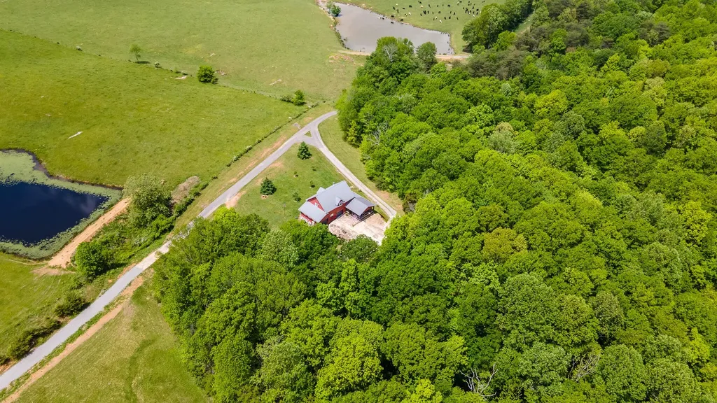 171 Fieldstone Lane Pikeville TN 37367