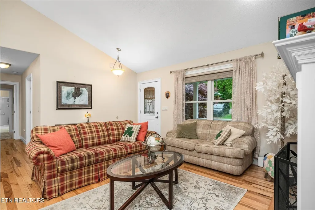 182 Canterbury Drive Crossville TN 38558