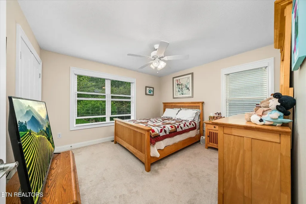 182 Canterbury Drive Crossville TN 38558
