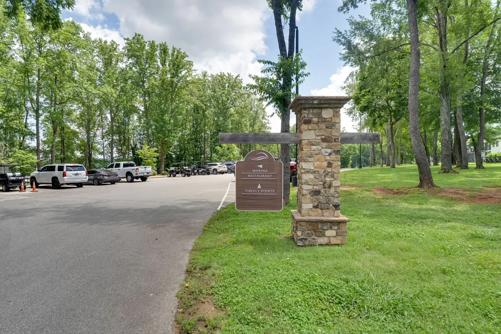 11 Hammock Drive Winchester TN 37398