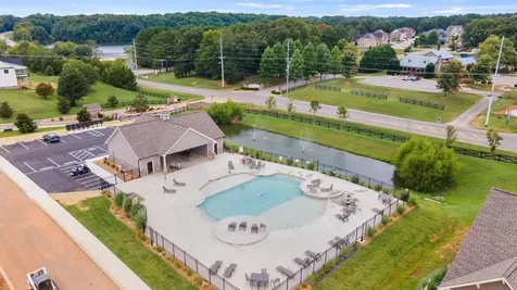 11 Hammock Drive Winchester TN 37398