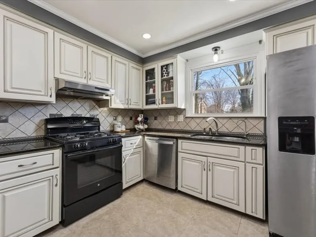 161 W Regent Drive Clarksville TN 37043
