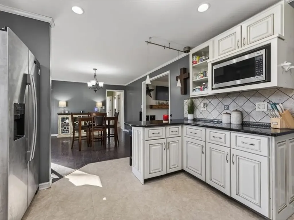 161 W Regent Drive Clarksville TN 37043
