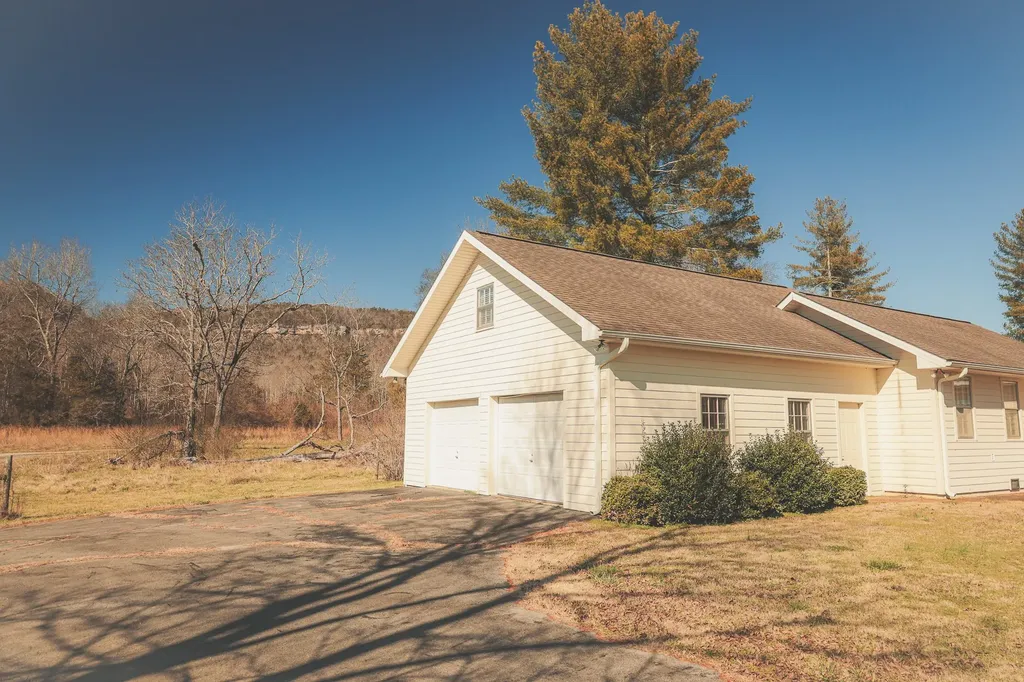 3211 Old State Highway 28 Dunlap TN 37327