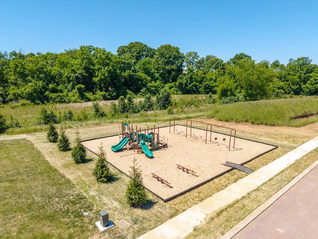 118 Centennial Lane Columbia TN 38401