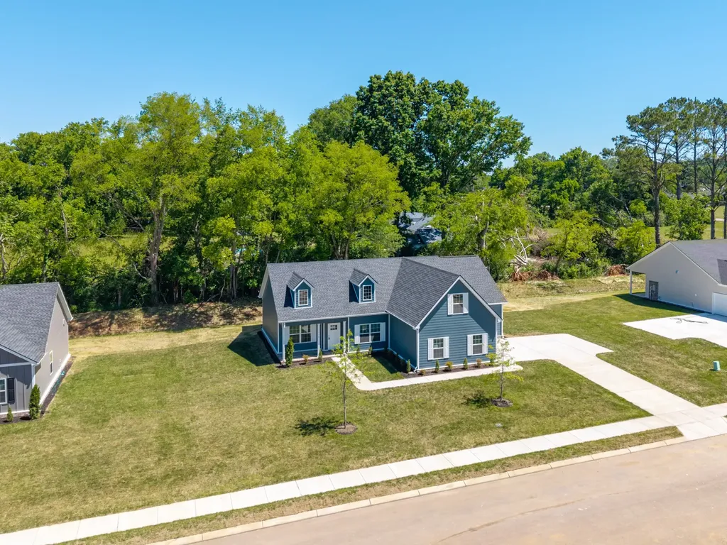 118 Centennial Lane Columbia TN 38401