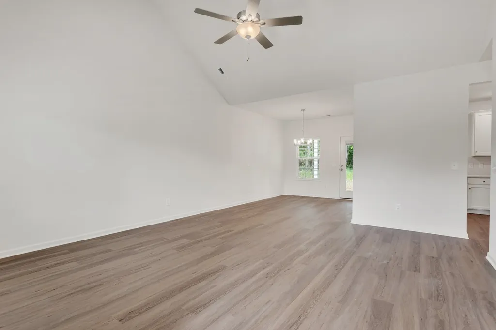 118 Centennial Lane Columbia TN 38401