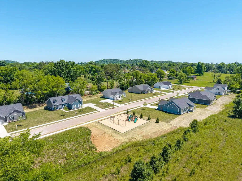 124 Centennial Lane Columbia TN 38401