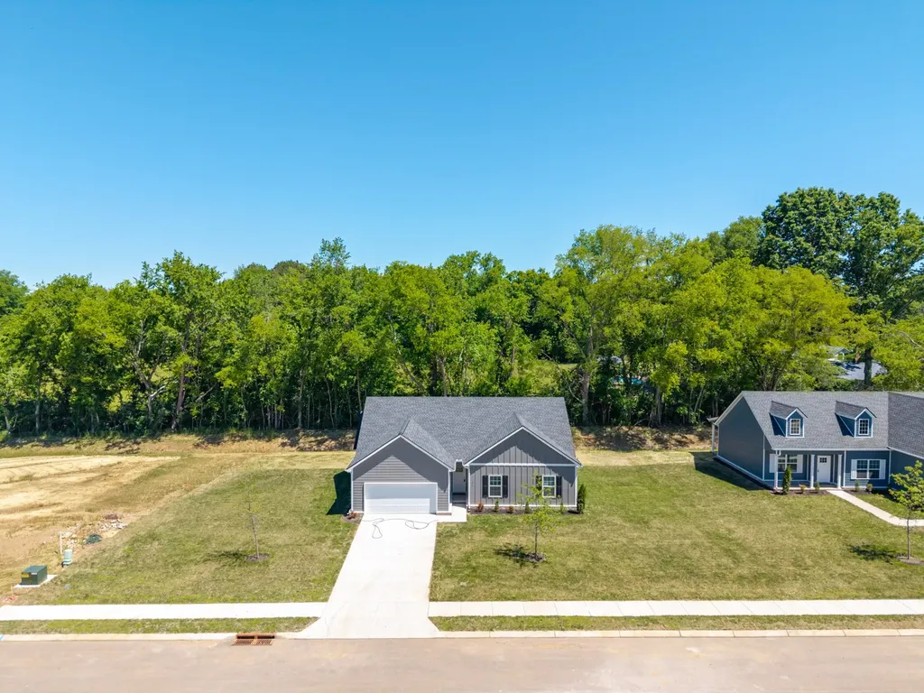 124 Centennial Lane Columbia TN 38401