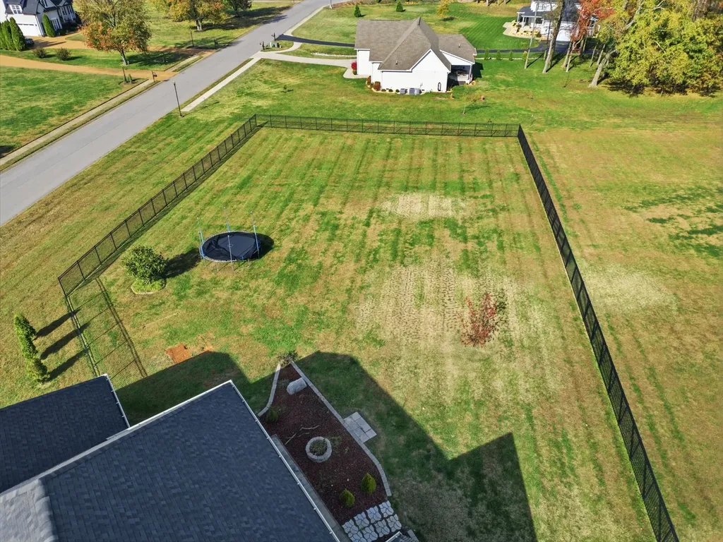 1027 Founders Lane Portland TN 37148