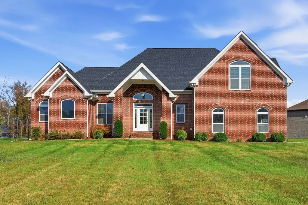 1027 Founders Lane Portland TN 37148