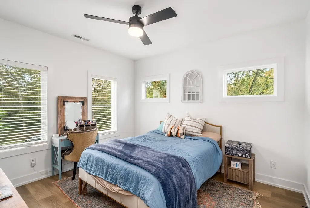 862 Sharpe Ave, W Nashville TN 37206