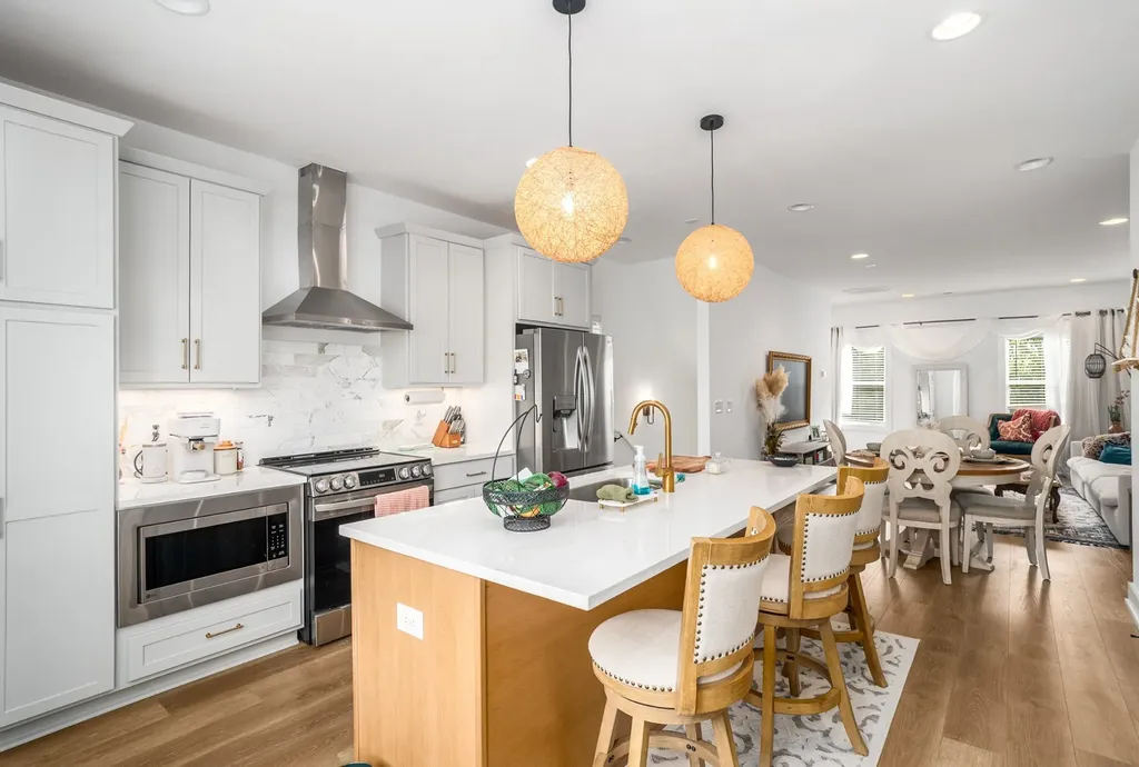 862 Sharpe Ave, W Nashville TN 37206