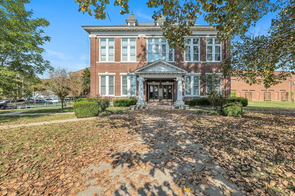 2 Wilson Court Ashland City TN 37015