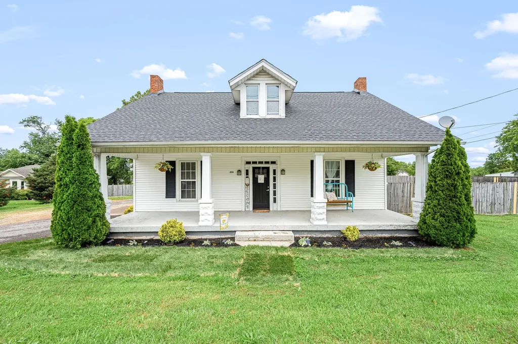 634 Hwy 52, E Portland TN 37148