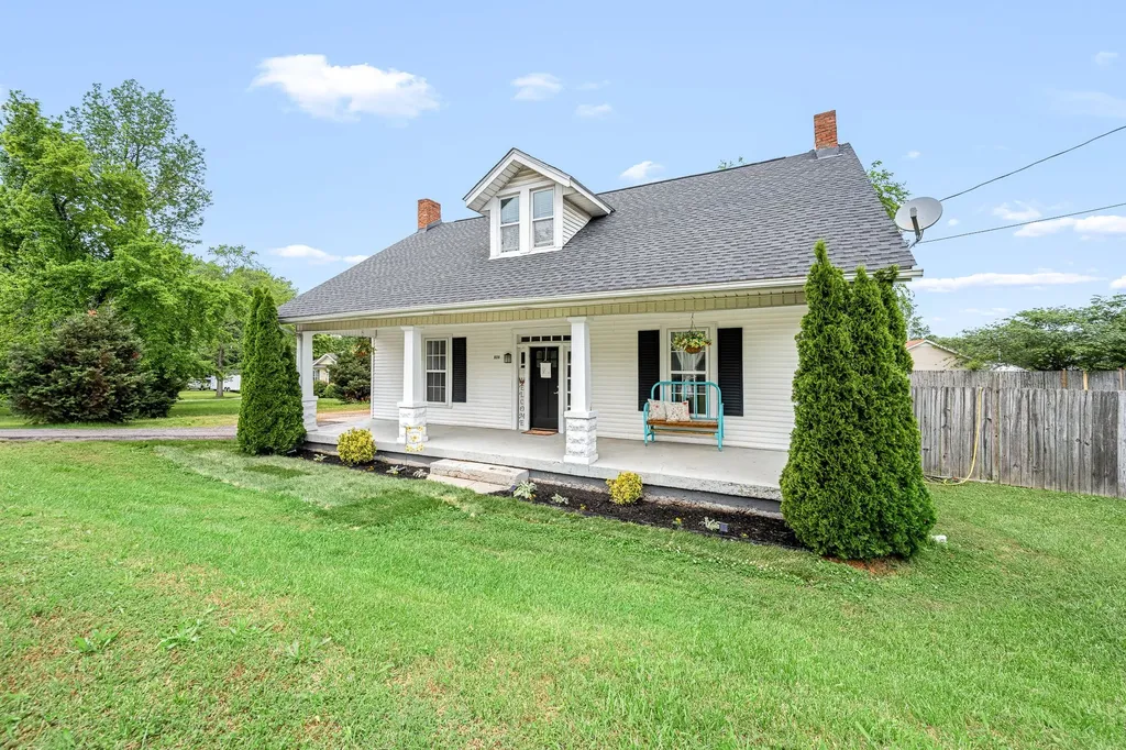 634 Hwy 52, E Portland TN 37148