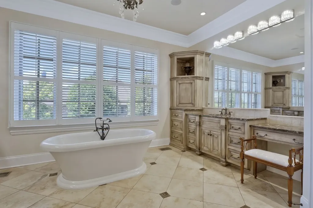 201 Higginson Pl, S Gallatin TN 37066