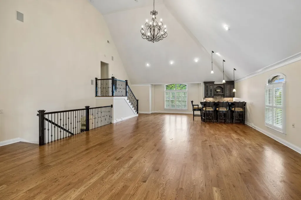 201 Higginson Pl, S Gallatin TN 37066