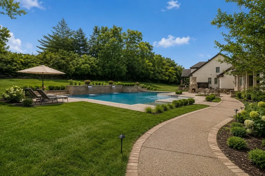 201 Higginson Pl, S Gallatin TN 37066
