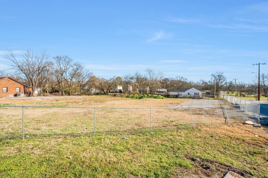 3212 Hydes Ferry Road Nashville TN 37218