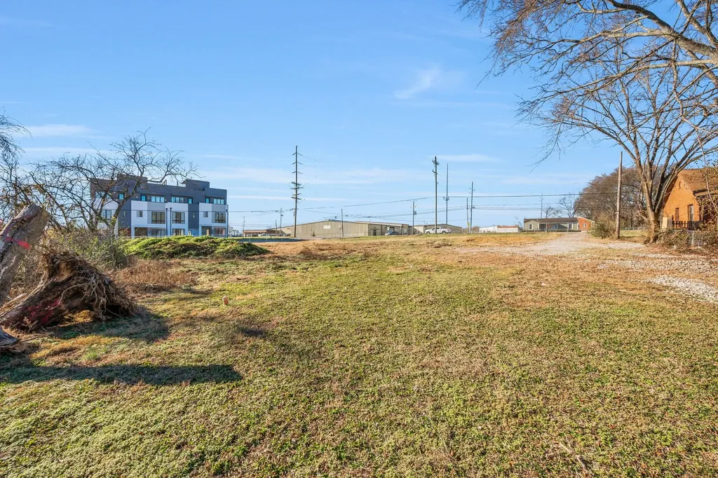 3212 Hydes Ferry Road Nashville TN 37218