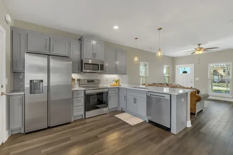 555 Gresham Lane Murfreesboro TN 37129