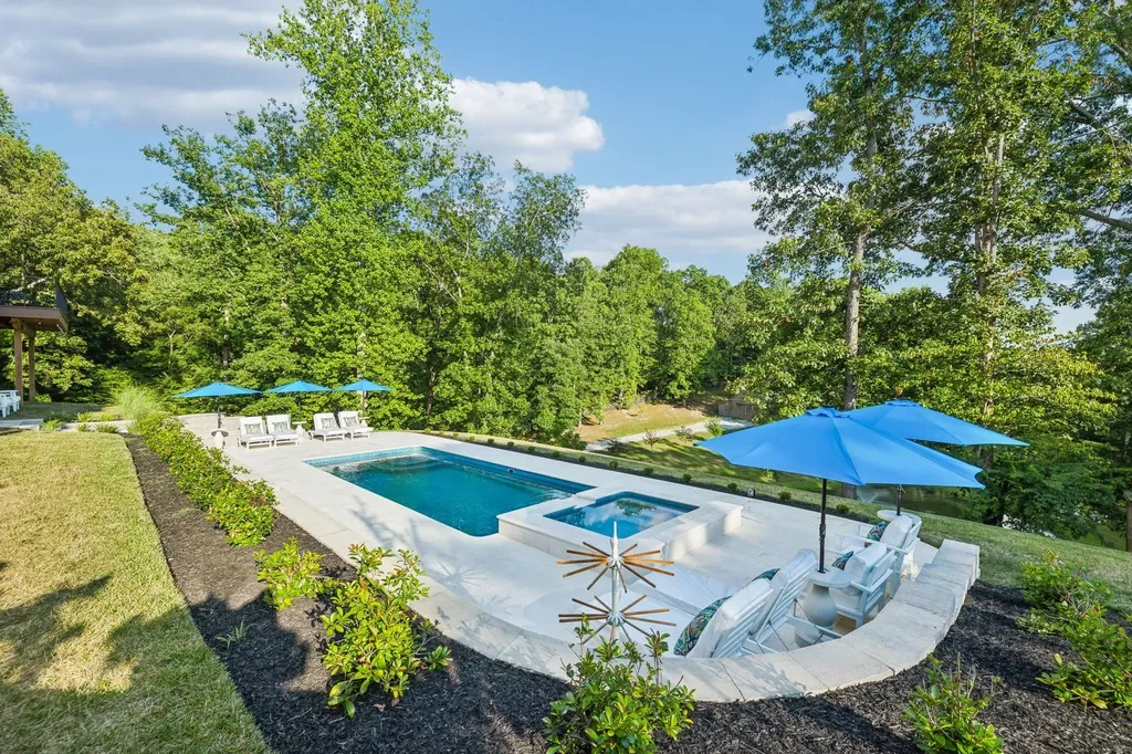 5557 Parker Branch Road Franklin TN 37064