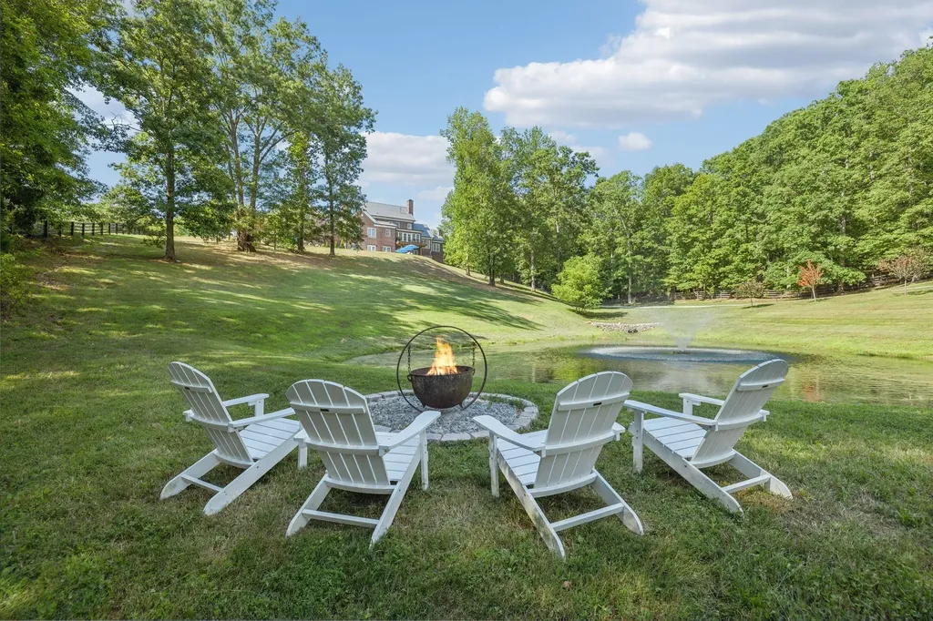 5557 Parker Branch Road Franklin TN 37064