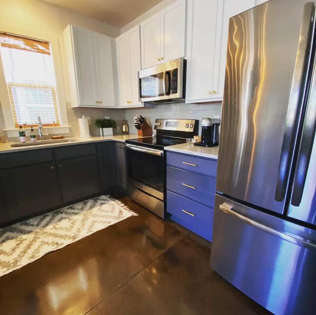 2403B Middle Street Nashville TN 37208