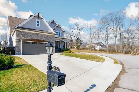 2329 Weeping Willow Drive Ooltewah TN 37363