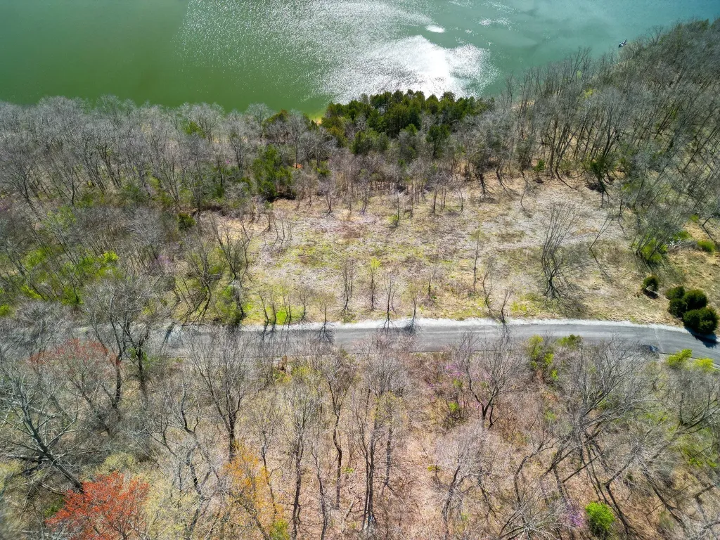 67 Waterwalk Court Smithville TN 37166