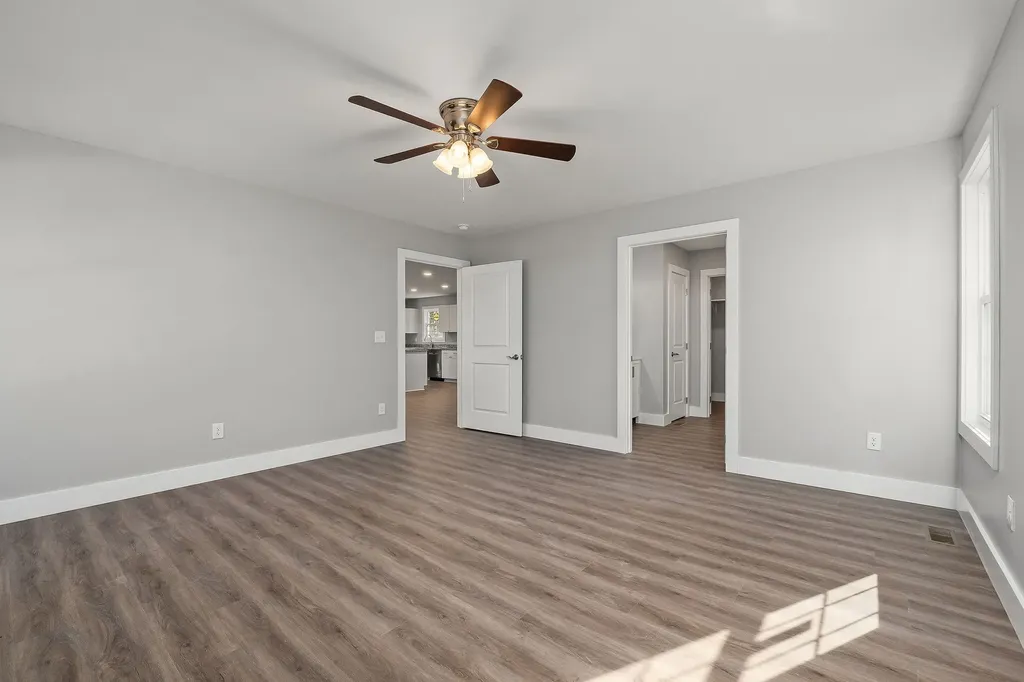1053 Benton Tidwell Road Hilham TN 38568