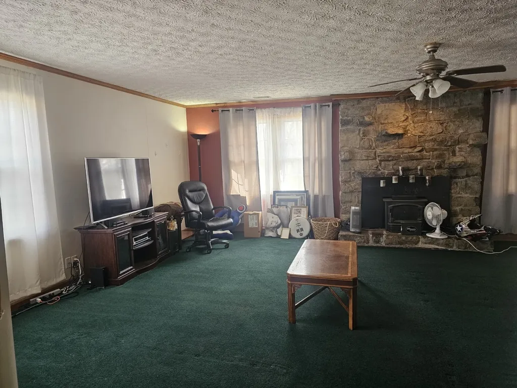 210 Twin Oaks Road Mcminnville TN 37110