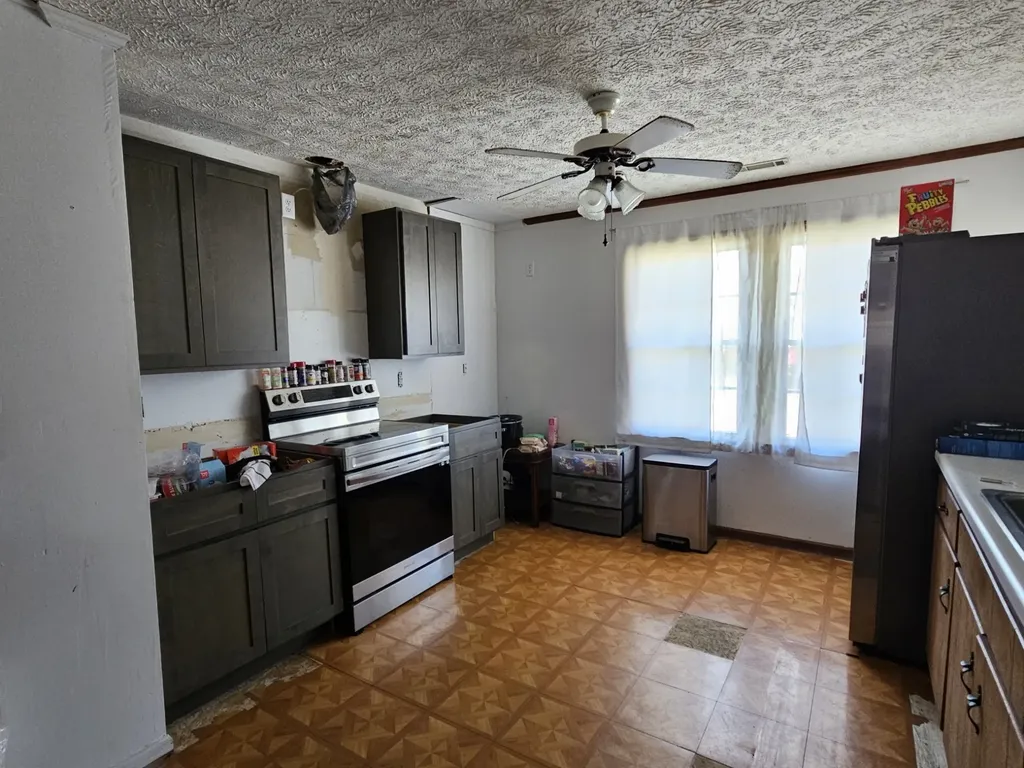 210 Twin Oaks Road Mcminnville TN 37110