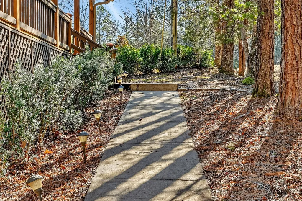 1105 Fairways Drive Smithville TN 37166