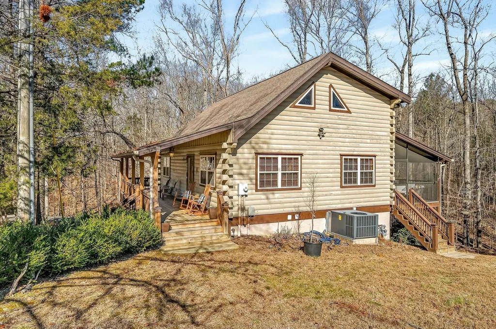 1105 Fairways Drive Smithville TN 37166