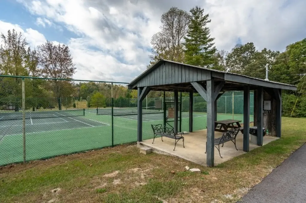 1105 Fairways Drive Smithville TN 37166