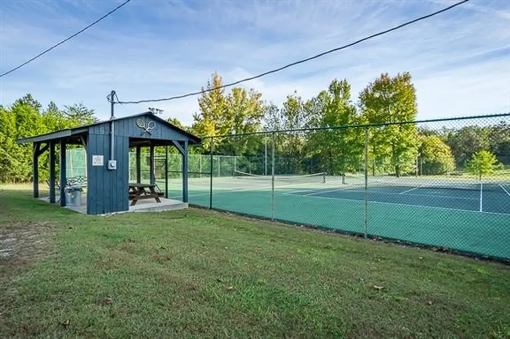 1105 Fairways Drive Smithville TN 37166