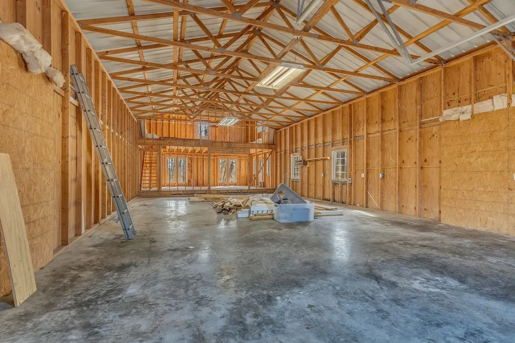 1000 Chickadee Court Portland TN 37148
