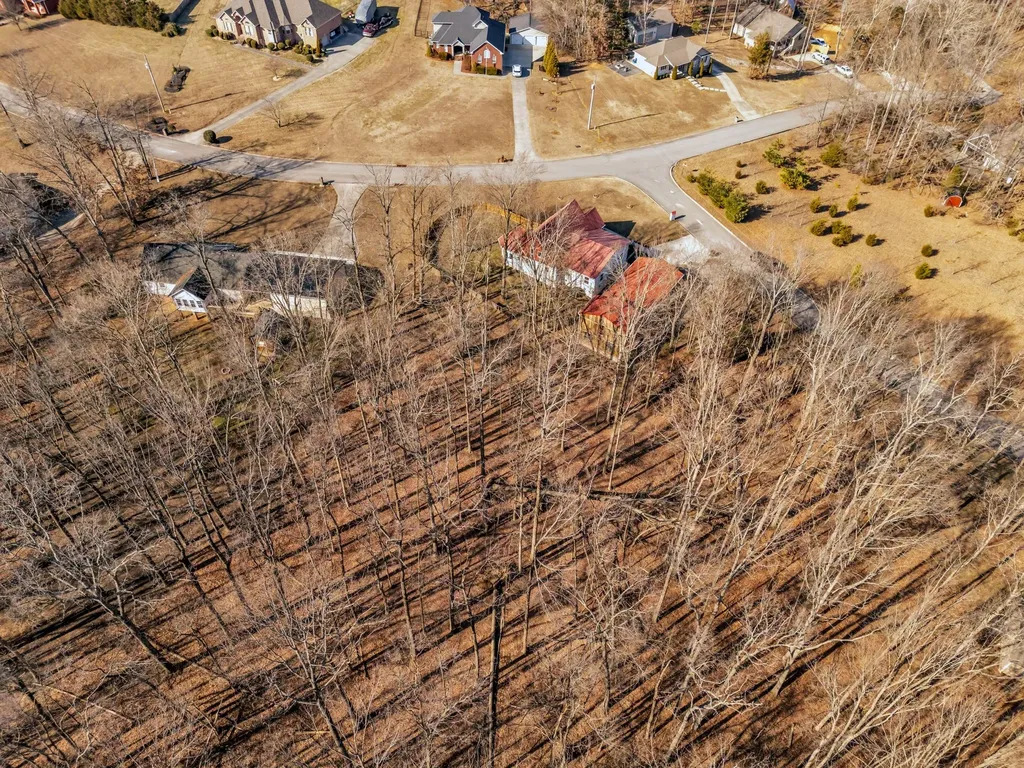 1000 Chickadee Court Portland TN 37148
