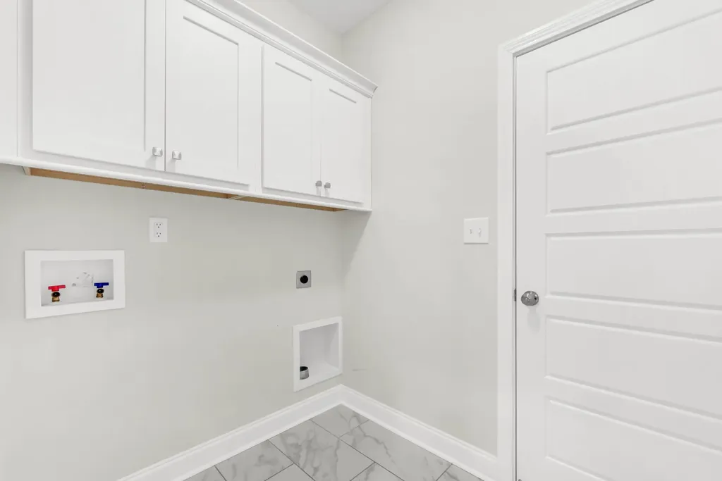 557 Dexter Drive Clarksville TN 37043