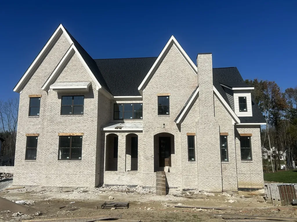 4825 Woodrow Place Arrington TN 37014