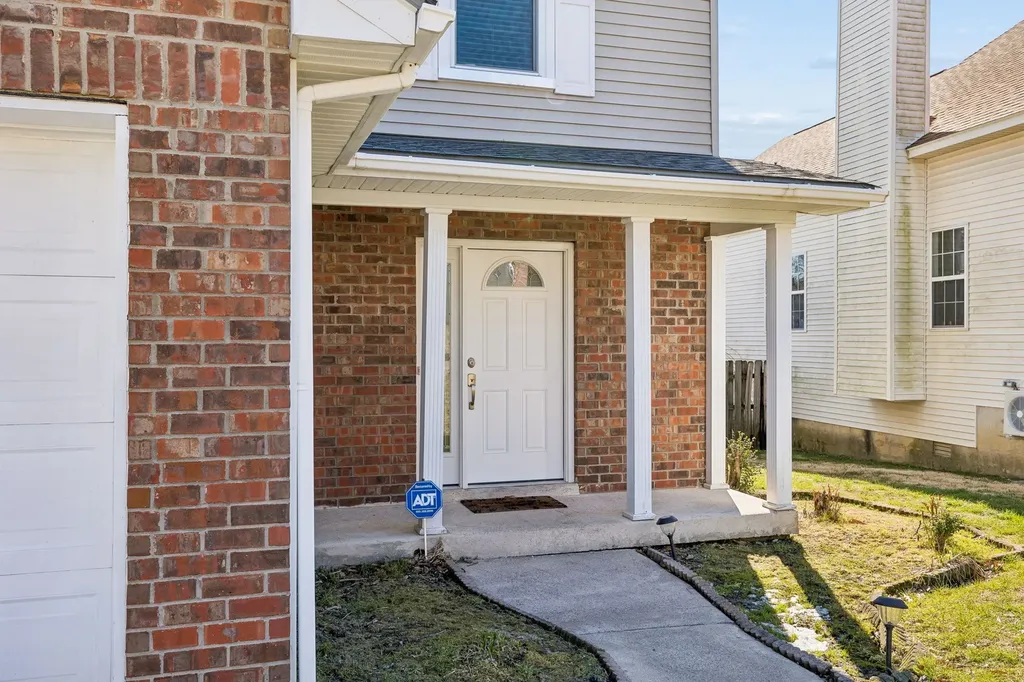 5708 Briarwick Court Hermitage TN 37076