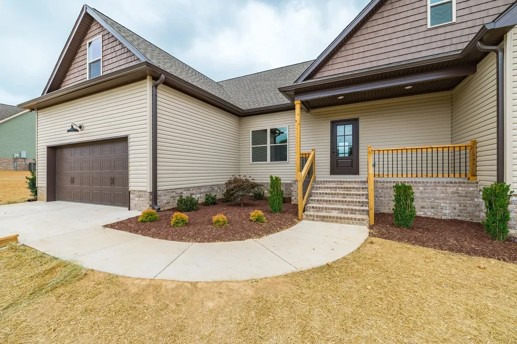 1200 Vickie Lane Portland TN 37148