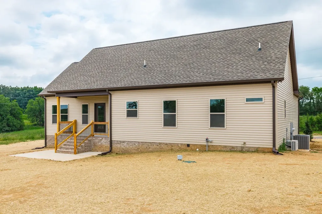 1200 Vickie Lane Portland TN 37148